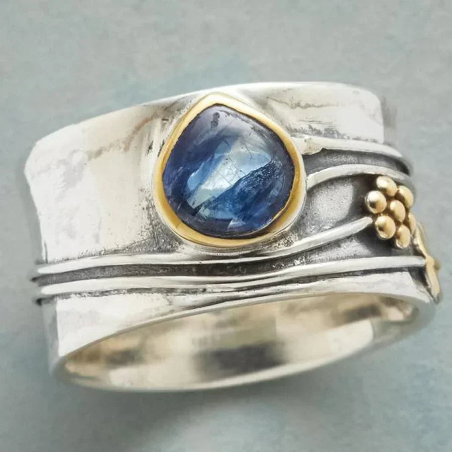 Vintaginė laiko nepaleidžianti žiedas